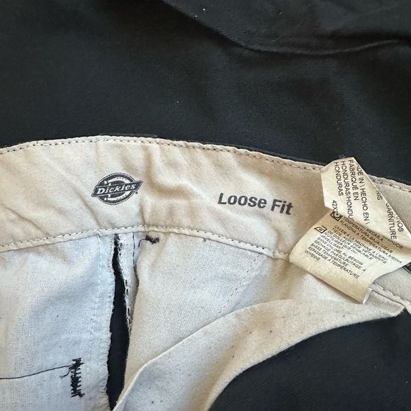 Dickies Men's Loose Fit Black Work Pants 2 Pairs Size 42x30 - Picture 5 of 6